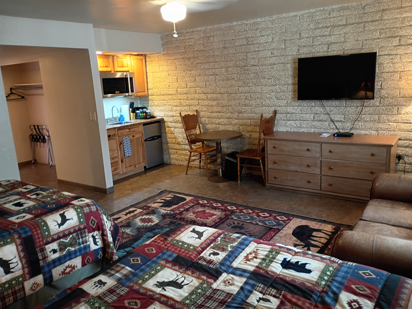 Ground Floor Double: